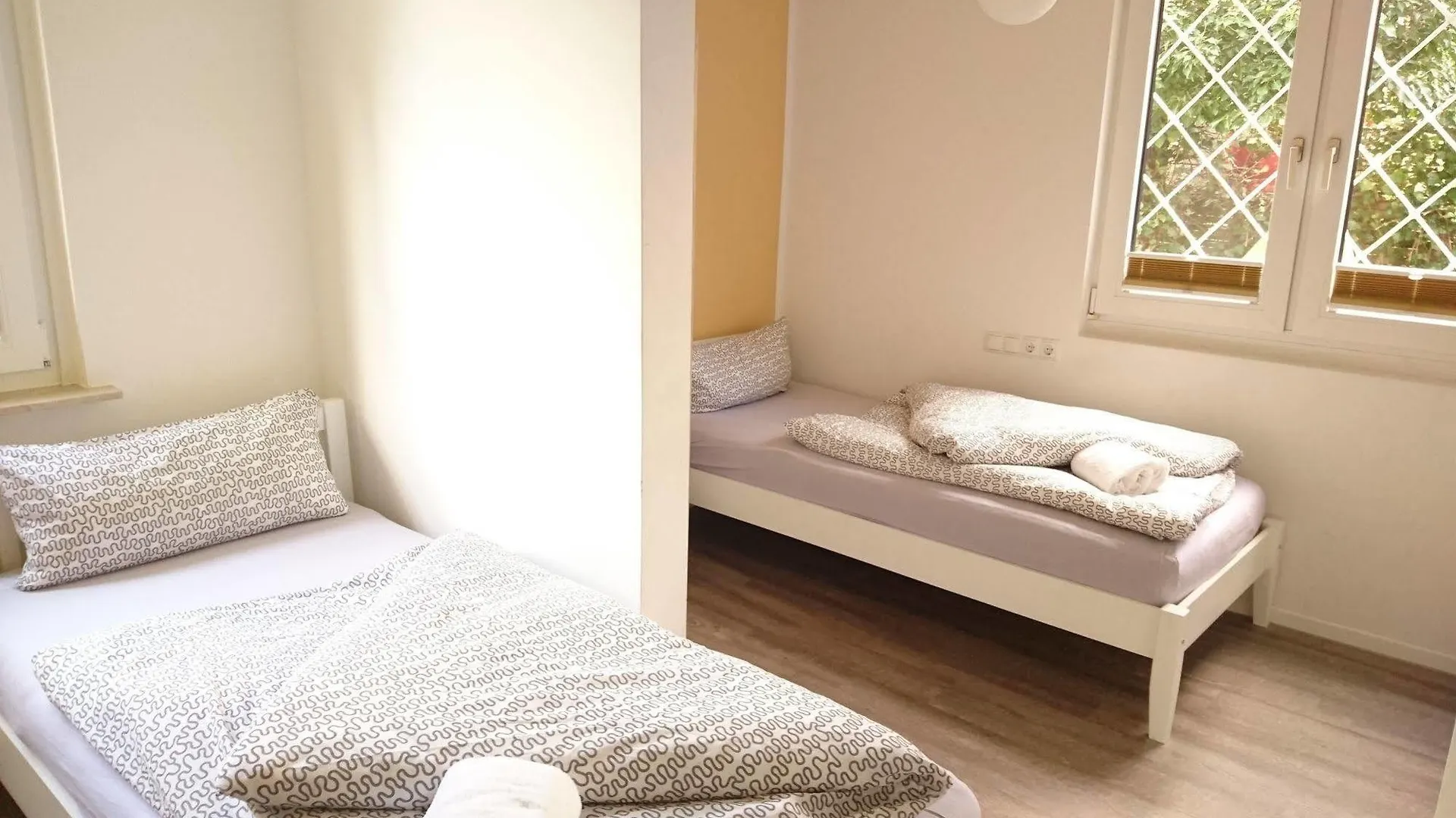 Budapester Hof Gaestehaus Hamburgo 2*,  Alemanha