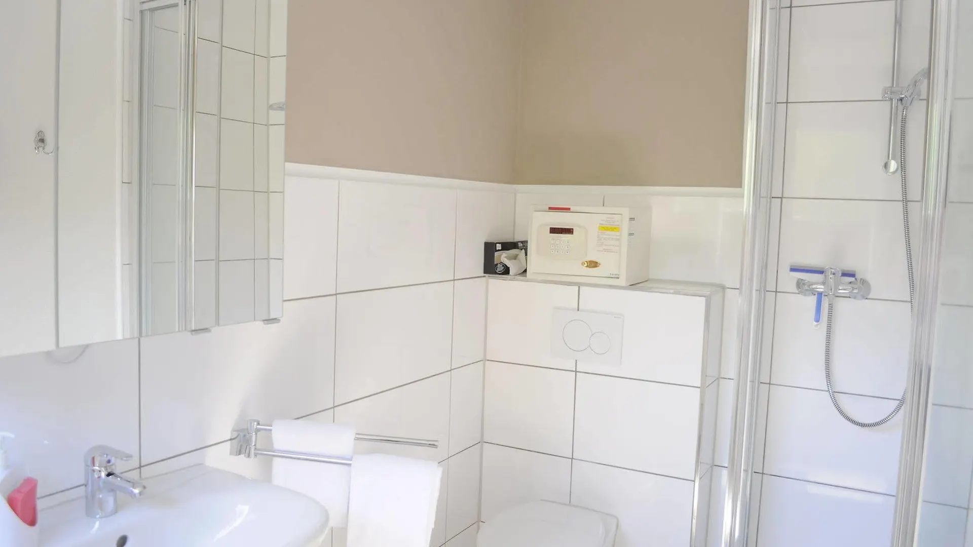 Budapester Hof Gaestehaus Hamburg-Harburg